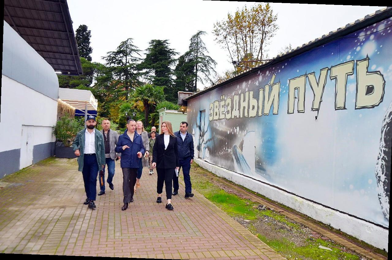 «Обход парка «Ривьера» в Сочи: важное мероприятие с участием Виктора Теплякова»